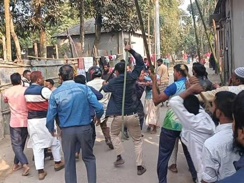 শেরপুরে নির্বাচন উপলক্ষে ইশতেহার পাঠ অনুষ্ঠানে সংঘর্ষ, আহত ২০